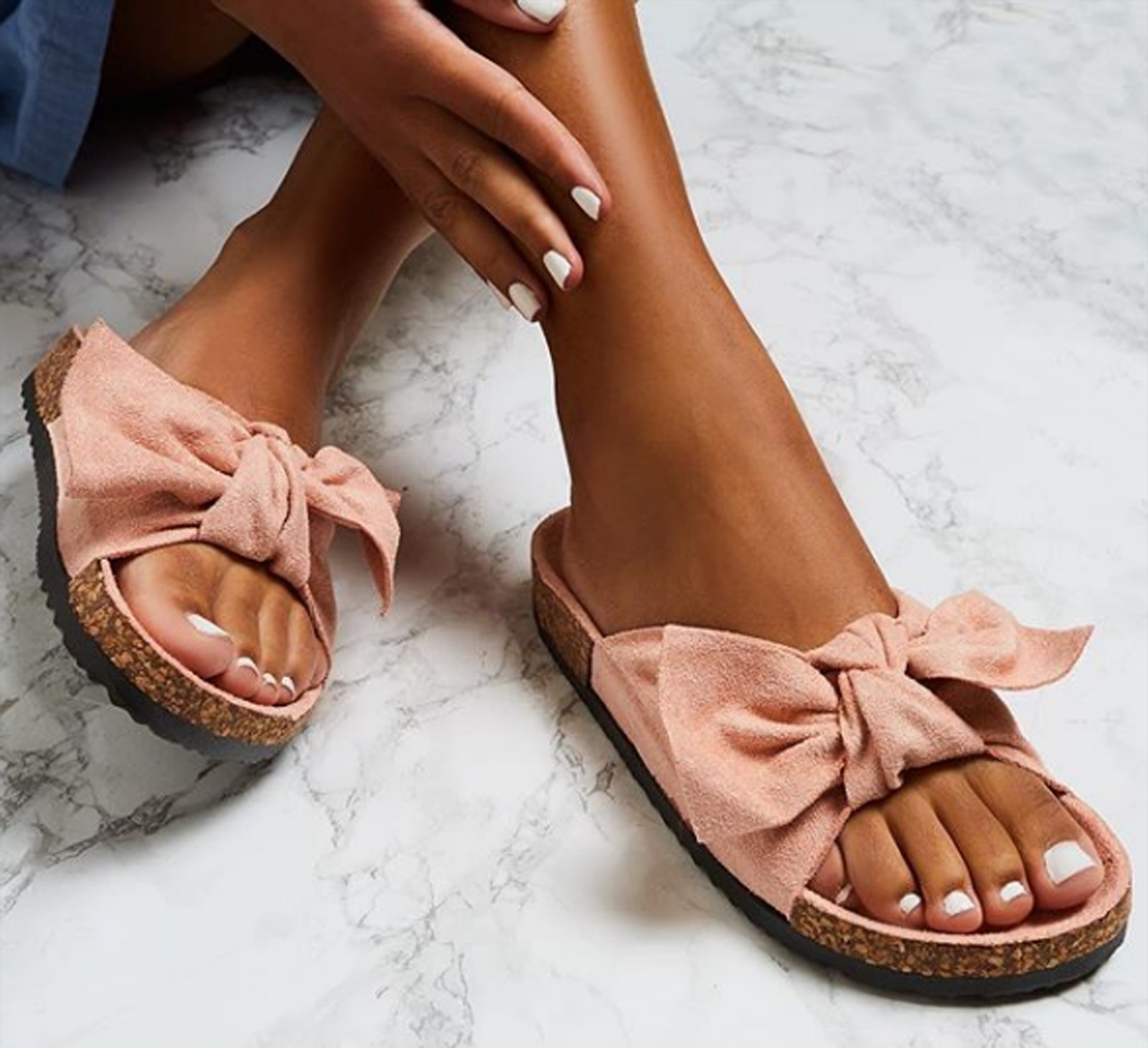 Bow flatform sale sliders